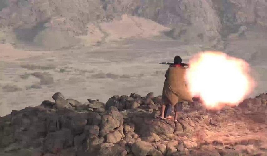 القوات اليمنية تستهدف تجمعات مرتزقة العدوان السعودي بالجوف