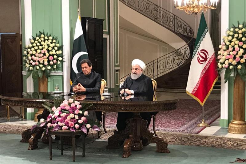 روحانی:  هیچ کشور ثالثی قادر نیست روابط برادرانه ایران و پاکستان را تحت تاثیر قرار دهد