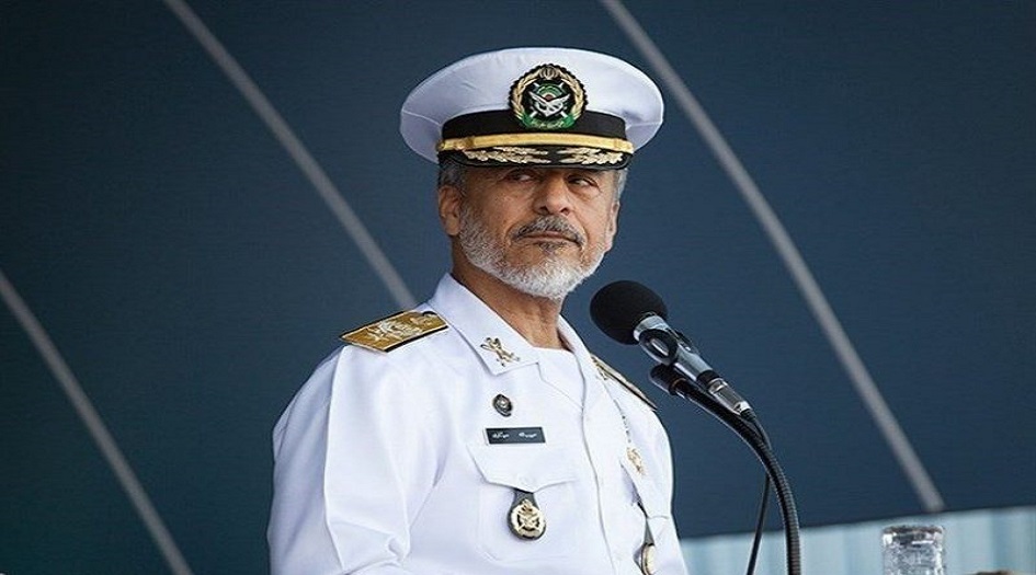 الاميرال سياري: إيران ستقف بوجه اي تهديد 