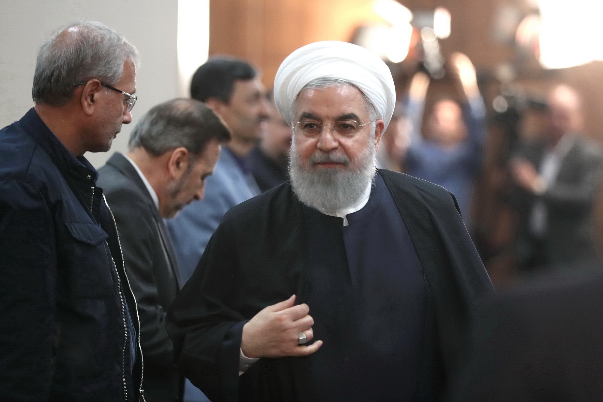 روحاني: تلاحم الشعب يحصن البلاد امام المؤامرات