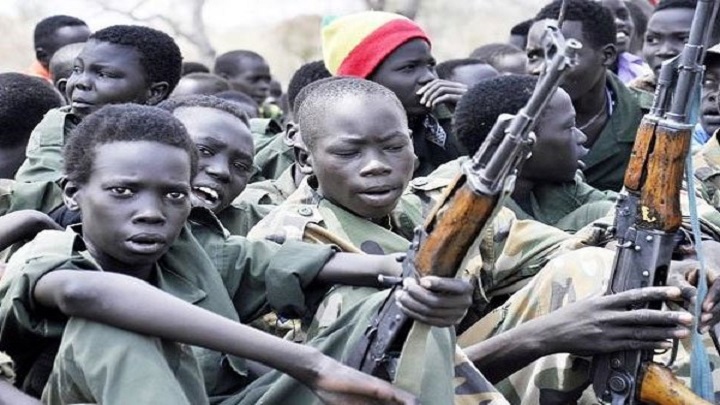 پمپئو از درج نام عربستان در لیست سربازگیران کودک جلوگیری کرد