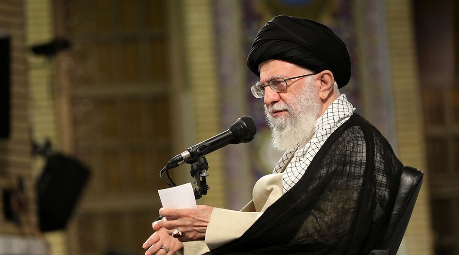 الامام الخامنئي: الشعب الإيراني يريد العزة والاستقلال ولا تأثير لضغوط الظالمين