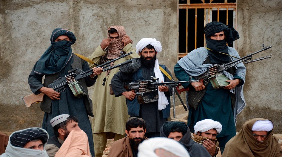 طالبان تقتل 25 عنصرا من مجموعة مسلحة موالية للحكومة