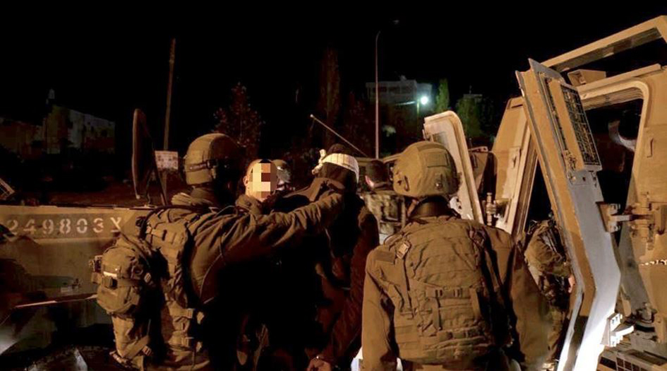 حملة دهم وتفتيش إسرائيلية بالضفة والقدس واعتقال 7 مواطنين