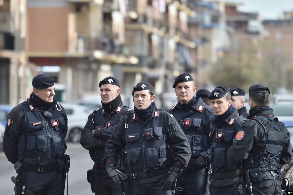 إيطاليا تقبض على مواطن قاتل مع داعش والقاعدة