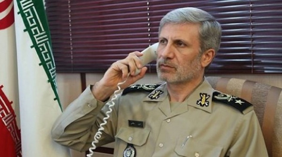 اتصال هاتفي بين وزيري دفاع ايران والعراق 