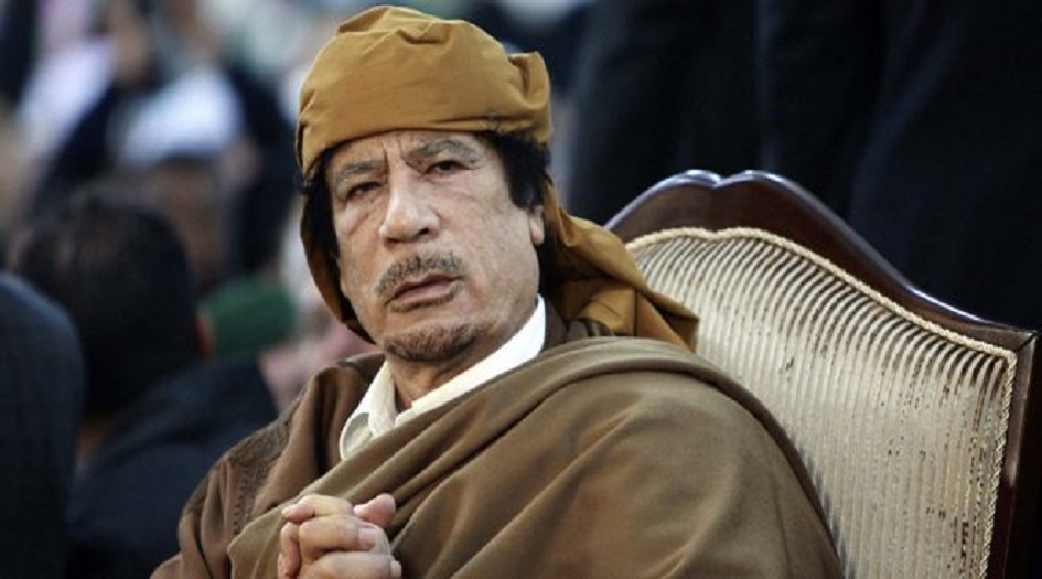 عبد الباري عطوان: لماذا يفرُك القذافي يديه فرحًا وهو في قبره هذه الأيّام؟