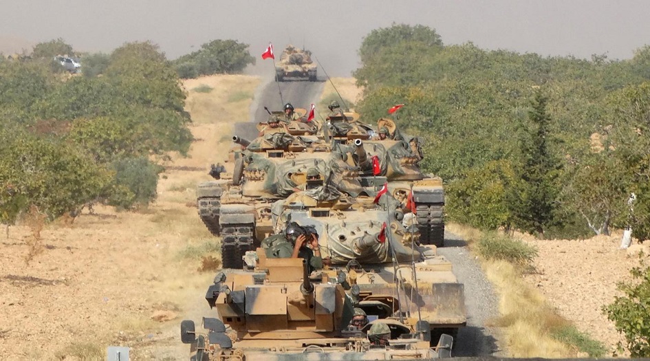  انقرة تعزز قواتها الحدودية مع سوريا بمدافع ودبابات