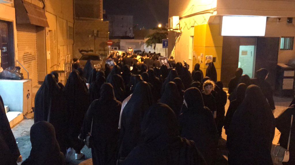 تظاهرات بحرینی ها در محکومیت اعدام دو فعال سیاسی ادامه دارد