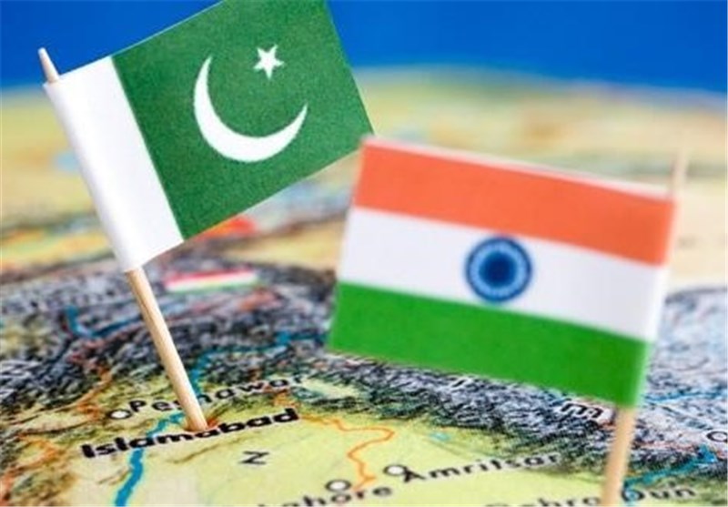عمران خان در واکنش به لغو خودمختاری کشمیر : حل وضعیت بحرانی کشمیر به میانجی نیاز دارد