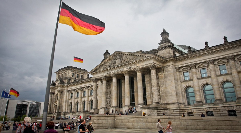ألمانيا تعتزم إلغاء ضريبة إعادة توحيد البلاد