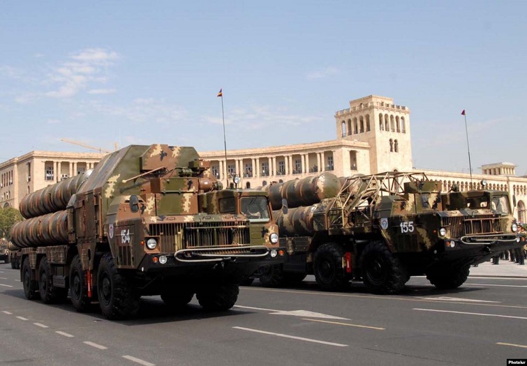 الاعلان عن جهوزية منظومة "باور 373 " الإيرانية للدفاع الجوي