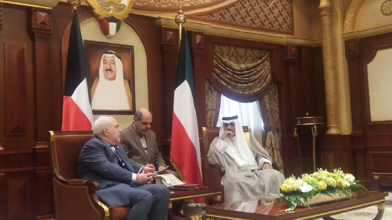 دیدار ظریف با ولیعهد و وزیر امور خارجه کویت