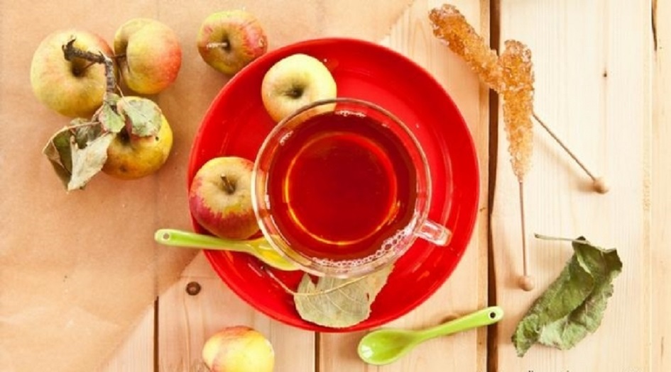 تناول تفاحة مع كأس شاي قد يحميك من السرطان