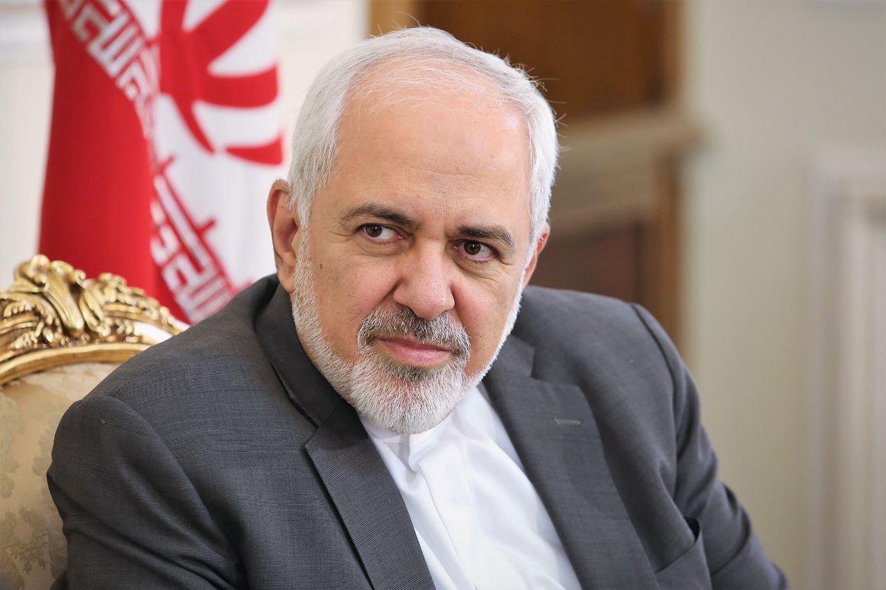 ظریف: ایران از منافع خود دفاع می‌کند