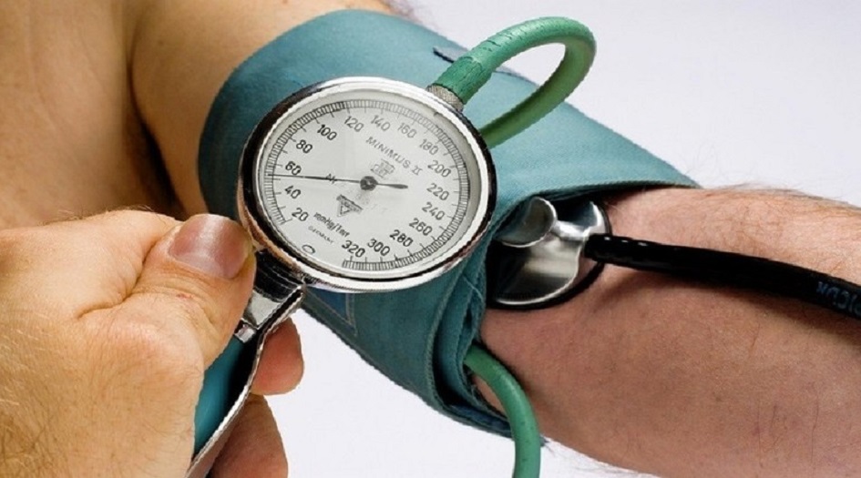 ما خطورة انخفاض ضغط الدم؟