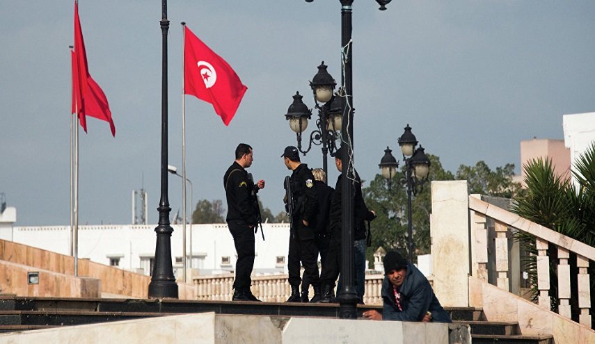 الإعلان عن القائمة النهائية لمرشحي الانتخابات الرئاسية في تونس