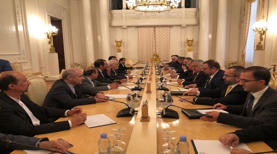 ظريف ولافروف يجتمعان في موسكو ويبحثان حول الاتفاق النووي واوضاع المنطقة