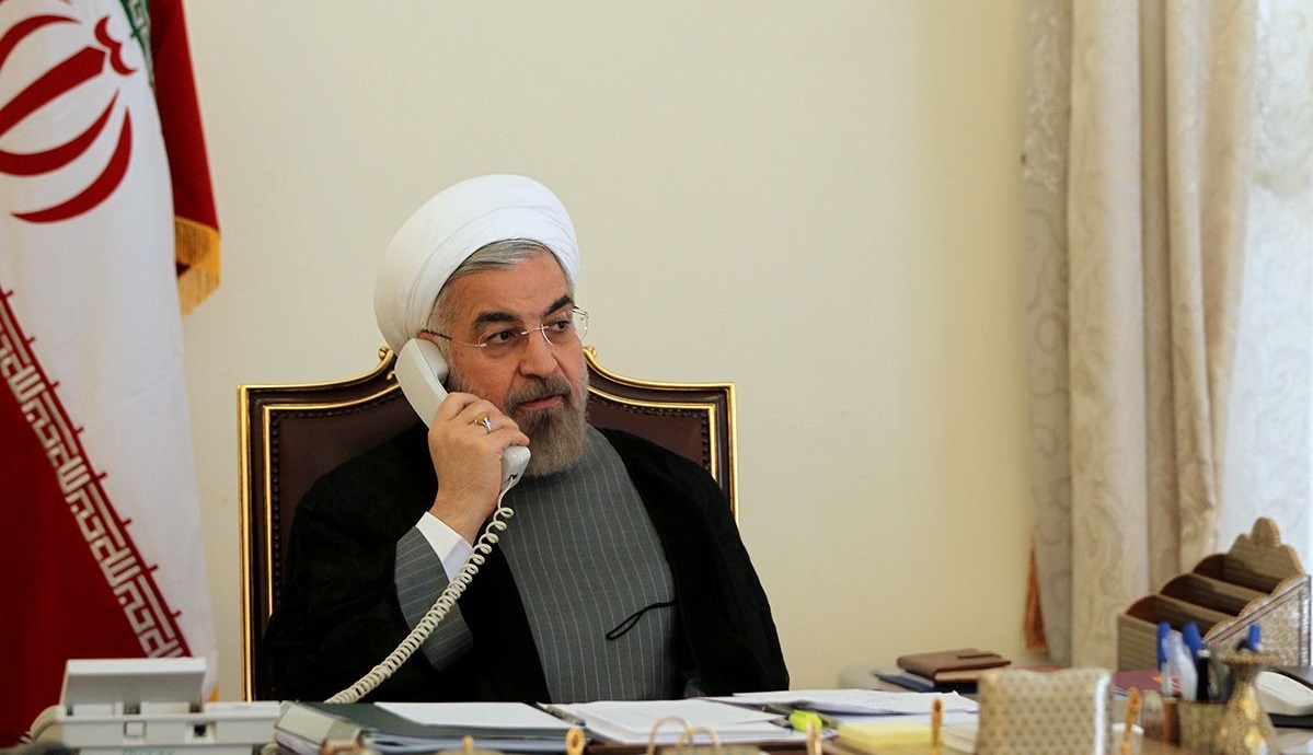 روحانی در گفتگو با مکرون: مذاکره تحت تحریم، بی معناست!