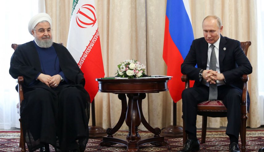 على هامش القمة الثلاثية..الرئيسان الايراني والروسي يلتقيان في انقرة