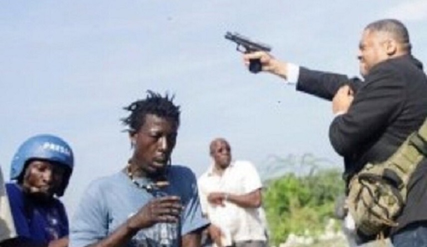 سيناتورأفريقي يطلق النارعلى مرشح لرئاسة وزراء هايتي !