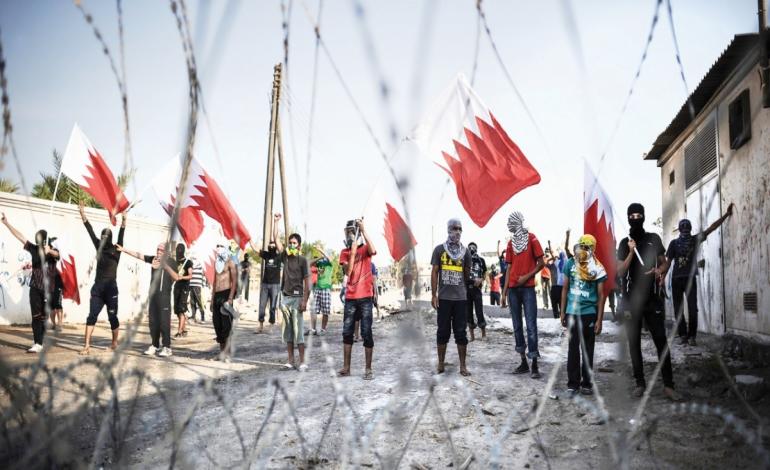 روزنامه نگاران بحرین: رژیم آل خلیفه به آزار و اذیت شیعیان ادامه می دهد