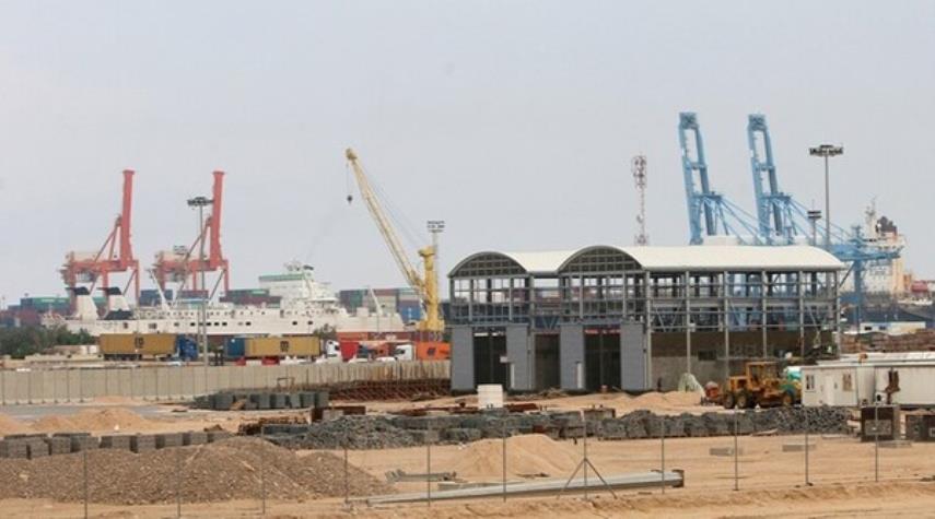 مسؤول عراقي يعلن إعادة فتح ميناء هام مع الكويت ..تفاصيل
