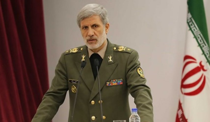 وزير الدفاع الايراني: المدمرة دماوند ستعود للخدمة قريبا