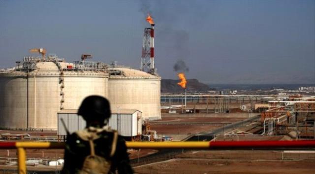 غارت ۷ میلیارد دلار از درآمدهای نفتی یمن توسط سعودیها