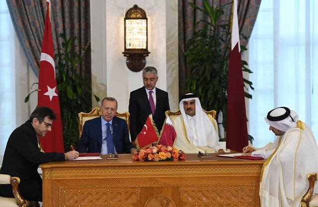 تاکید قطر و ترکیه بر گسترش روابط  