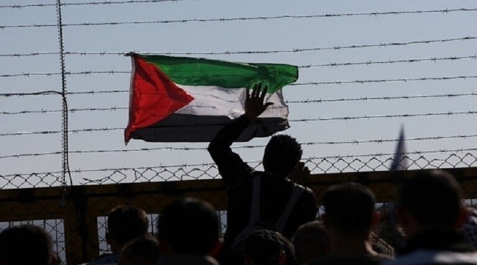 الأسرى الفلسطينيون يعلنون الحداد ورفض وجبات الطعام لمدة 3 أيام