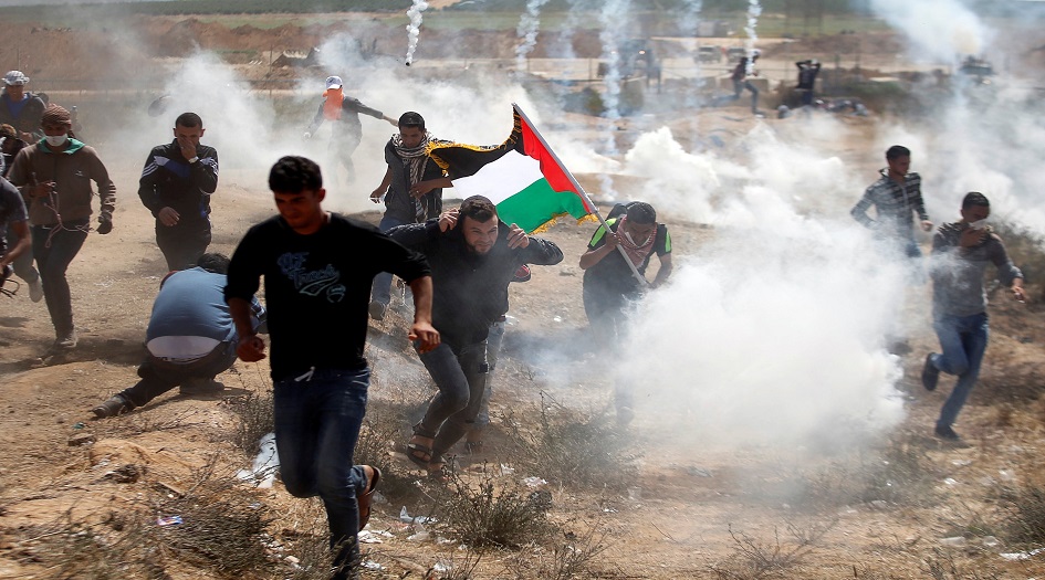 13 إصابة خلال قمع الاحتلال المشاركين في مسيرات العودة