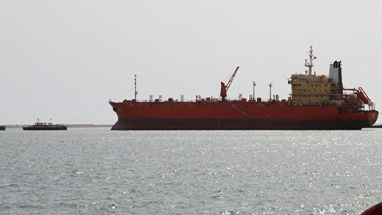 تداوم توقیف کشتی های حامل سوخت و موادغذایی توسط ائتلاف سعودی