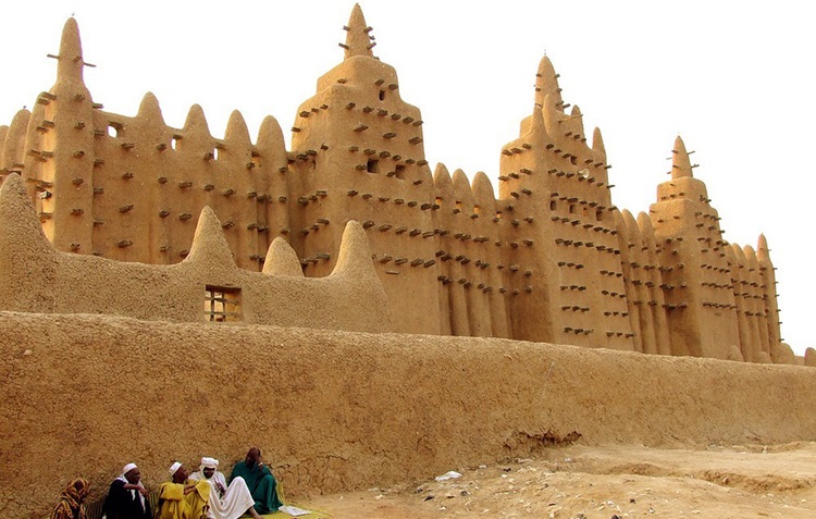 معماری منحصر به فرد مساجد غرب آفریقا +عکس