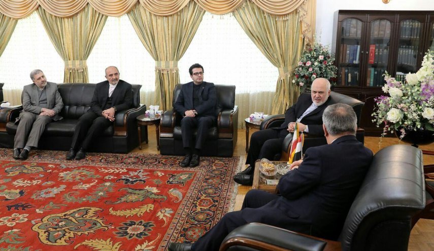 ظريف: ايران تولي اهمية كبيرة جدا لوحدة الاراضي واستقلال العراق