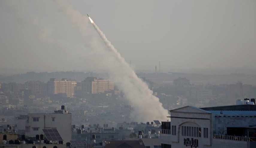 القبة الحديدية الإسرائيلية تخفق في إصابة صاروخين أطلقا من قطاع غزة