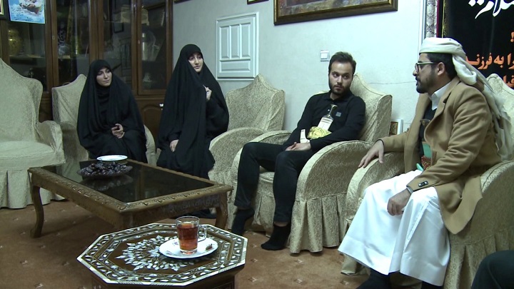 دیدار سفیر یمن در تهران با خانواده شهید سلیمانی