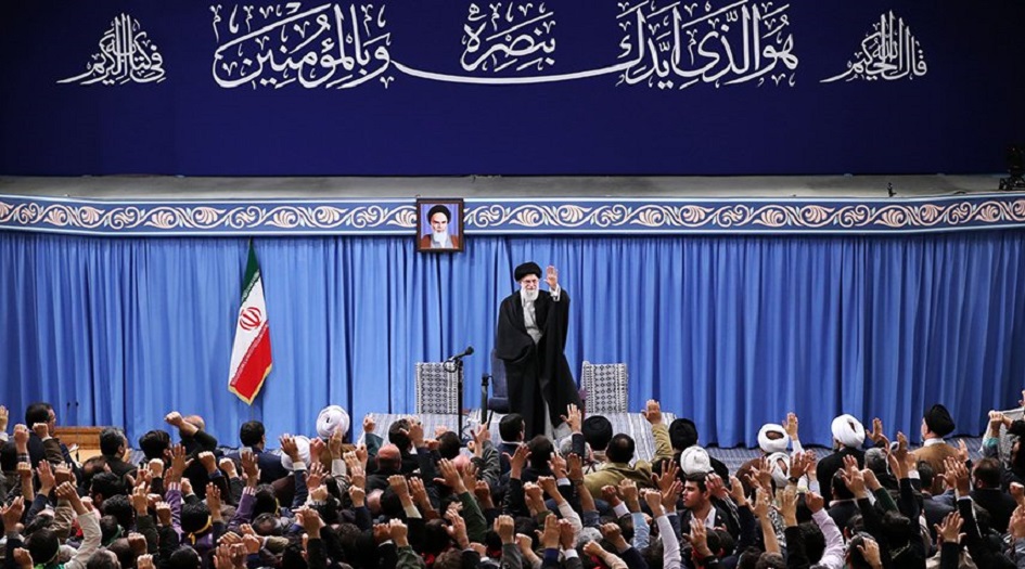 الامام الخامنئي : كل من يحب إيران عليه ان يشارك في الانتخابات