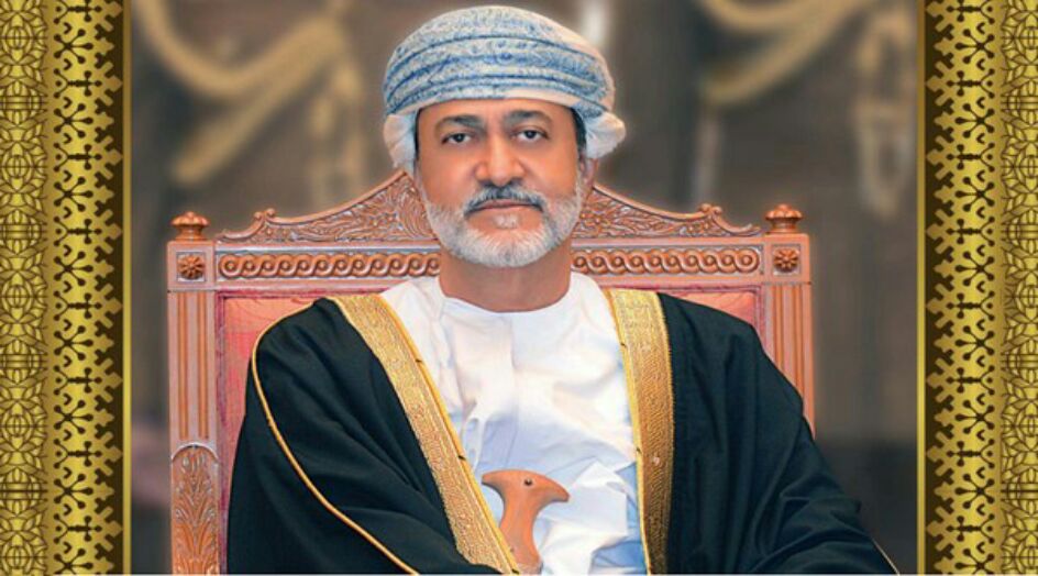 سلطان عمان يهنئ بالعيد الوطني لايران