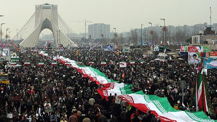 آغاز راهپیمایی سالگرد پیروزی انقلاب اسلامی در سراسر کشور ؛ تا ساعتی دیگر