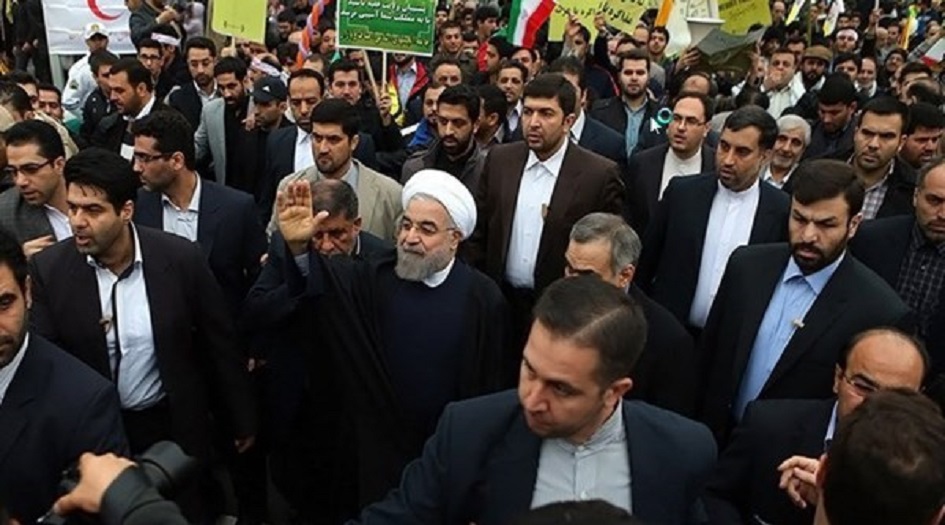 الرئيس روحاني يشارك بمسيرات ذكرى انتصار الثورة الاسلامية