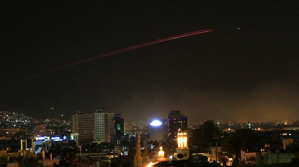 مقابله پدفاع هوایی سوریه با حمله رژیم صهیونیستی به دمشق