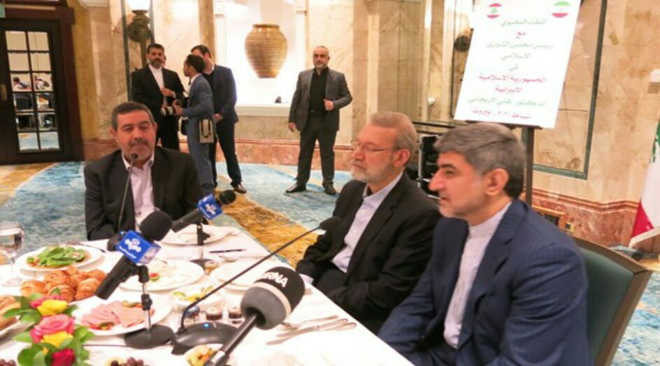 لاريجاني: ايران مستعدة للحوار السياسي مع جاراتها العربية