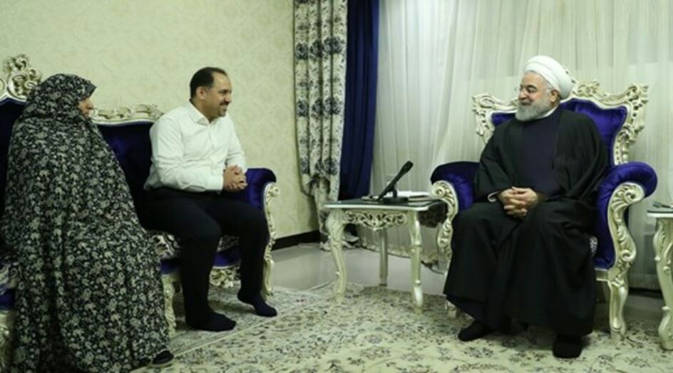 الرئيس روحاني: الشعب الايراني صامد في الحرب الاقتصادية لغاية إفشالها