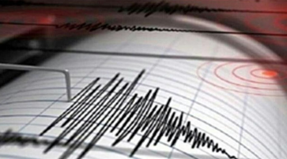 زلزال بقوة 4.9 درجة يضرب مدينة ايرانية