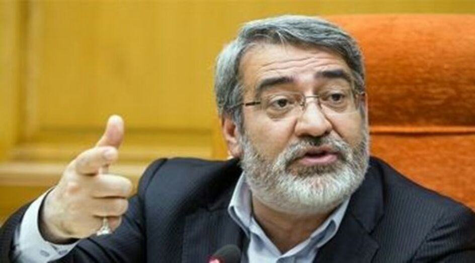 وزير الداخلية الايرانية: وزارة الصحة تؤكد ان موضوع فايروس كورونا تحت السيطرة