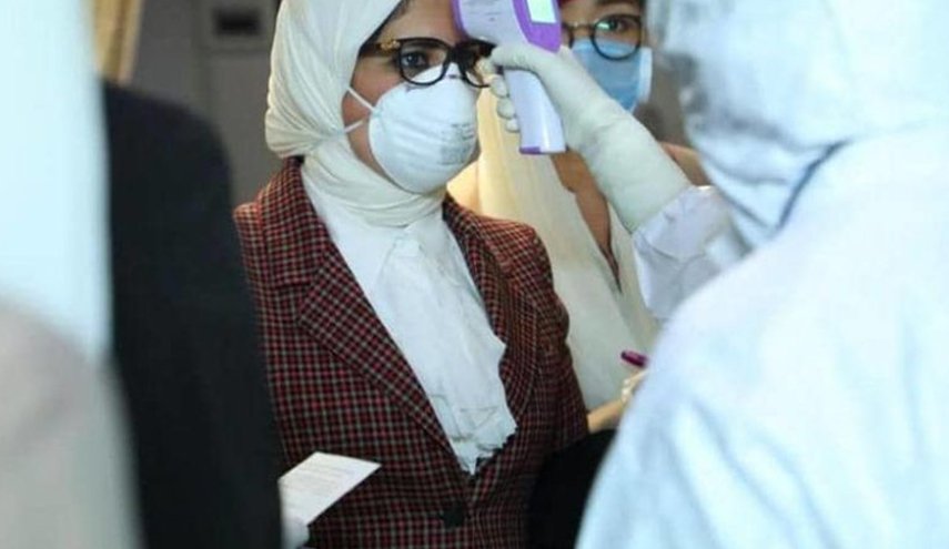 شاهد:  وضع وزيرة الصحة المصرية في الحجر الصحي بمطار القاهرة