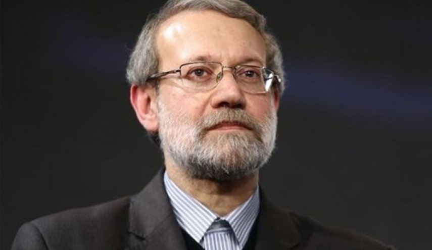 رئيس البرلمان الايراني يبلغ رئيس الجمهورية بقانون الميزانية العامة للسنة القادمة