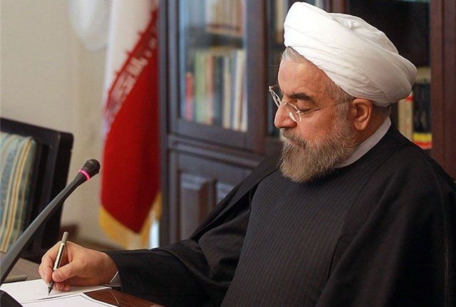 الرئيس الايراني يوجه رسالة للشعب الامريكي وهذا هو مضمونها!