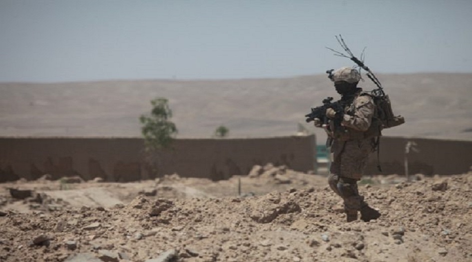 قوات امريكية تجوب صحراء الانبار رغم قرار حظر التجوال